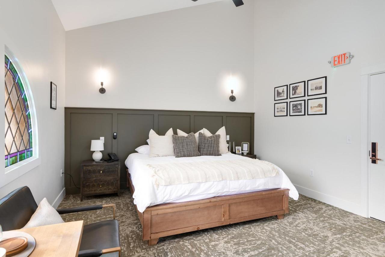 Balsam Lake Lodge Экстерьер фото